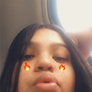 Meet your Posher, Jacqueline